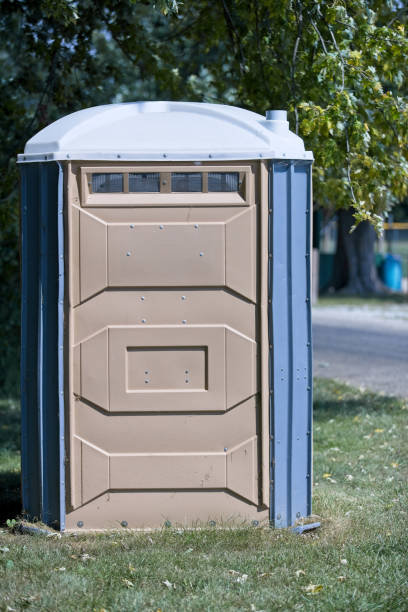 Portable Toilet Options We Offer in Beaver, WV